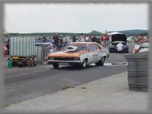 Play Dragster Wallpaper Play Dragster Wallpaper