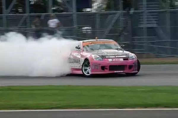 Play Drift car wallpaper