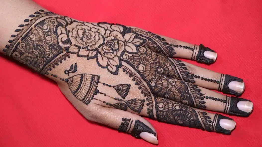 Play Dulhan Mehndi Designs - 3D Hen as an online game Dulhan Mehndi Designs - 3D Hen with UptoPlay