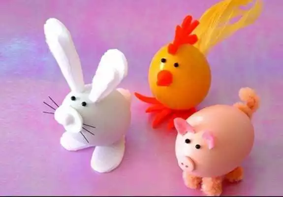 Play Easter crafts