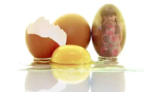 Play Egg Photo Frames as an online game Egg Photo Frames with UptoPlay