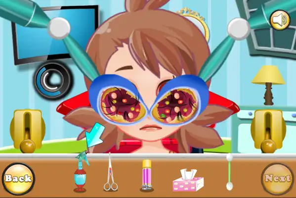 Play Elisa Doctor - Girls Game