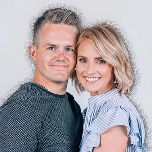 Play Ellie And Jared APK