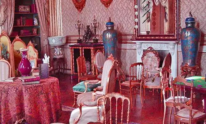 Play Escape From National Palace