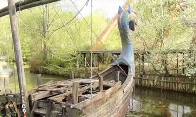 Play Escape From Spree Park Play Escape From Spree Park