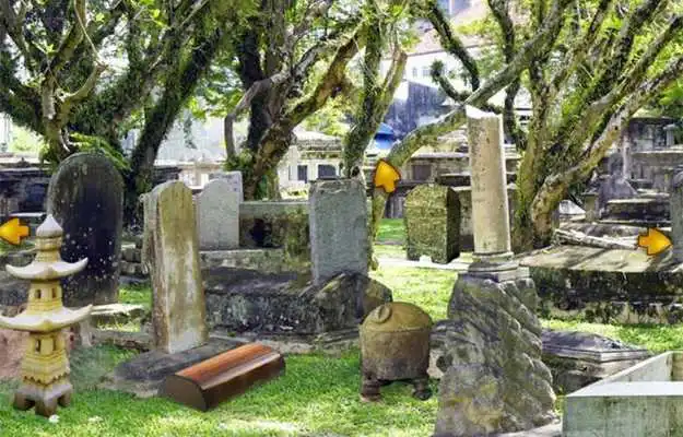 Play Escape Game-Abandoned Cemetery Play Escape Game-Abandoned Cemetery