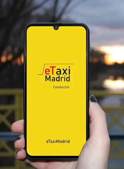 Play eTaxiMadrid Taxistas  and enjoy eTaxiMadrid Taxistas with UptoPlay