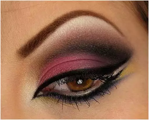 Play Eye Makeup