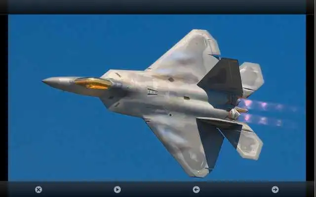 Play F-22 Stealth Fighter FREE