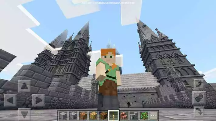 Play Fantastic Hogwars map for MCPE Craft