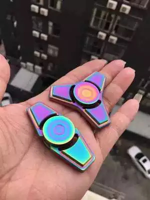 Play Fidget Spinners Wallpapers HD Play Fidget Spinners Wallpapers HD