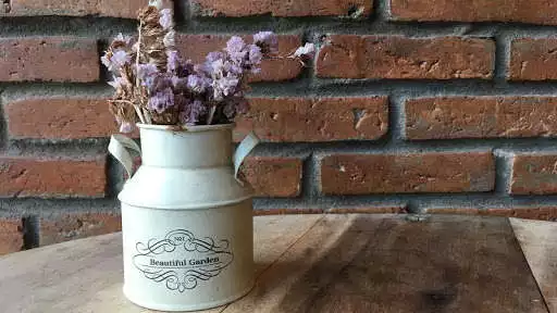 Play flower vase wallpaper as an online game flower vase wallpaper with UptoPlay