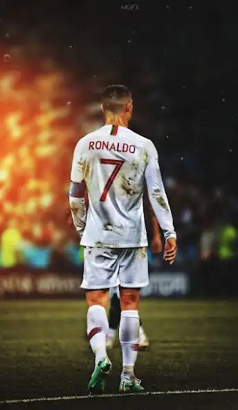 Play Football Wallpaper - Ronaldo as an online game Football Wallpaper - Ronaldo with UptoPlay