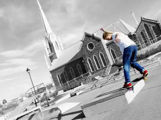Play Free Skateboard Wallpapers