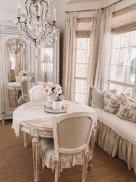 Play French Country Home Decor as an online game French Country Home Decor with UptoPlay