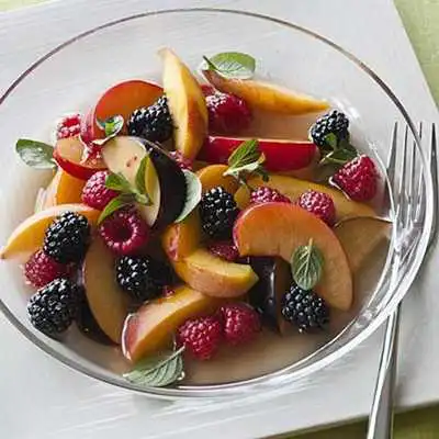 Play Fruit salad making