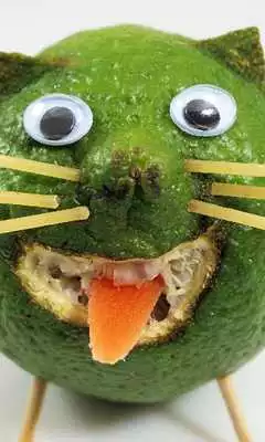 Play Funny Food Jigsaw Puzzles