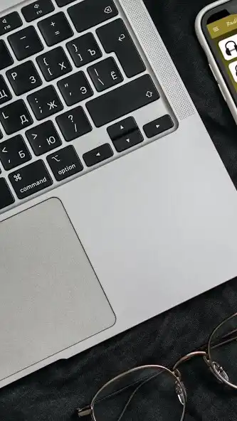 Play ganar dinero viendo videos  and enjoy ganar dinero viendo videos with UptoPlay