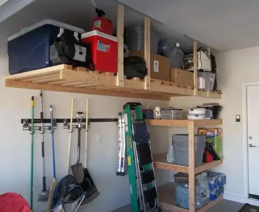 Play Garage Storage as an online game Garage Storage with UptoPlay