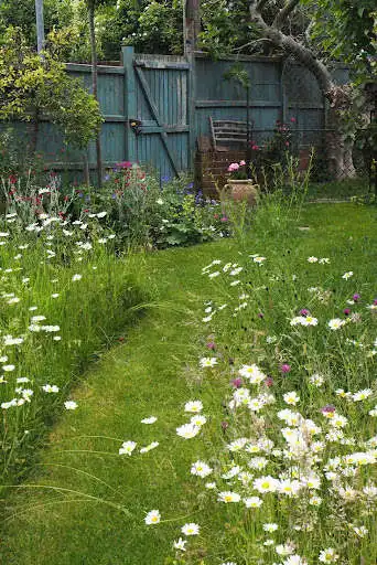 Play Garden Landscape as an online game Garden Landscape with UptoPlay
