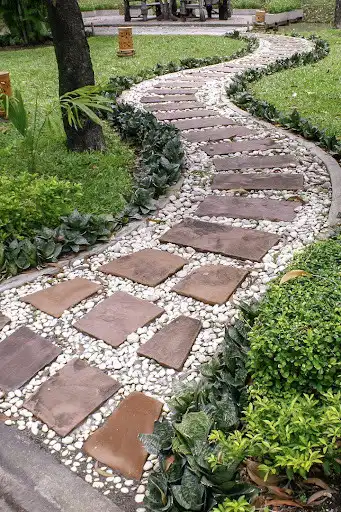 Play Garden Paths as an online game Garden Paths with UptoPlay