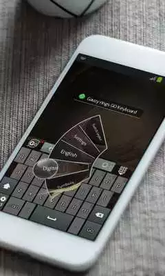 Play Gauzy rings Keyboard Theme