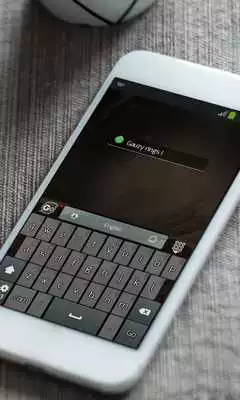 Play Gauzy rings Keyboard Theme