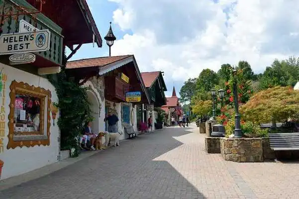 Play Georgia Tourist Places