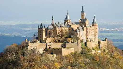 Play German Castle Wallpaper