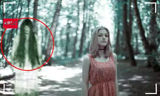 Play Ghost Camera Detector Prank