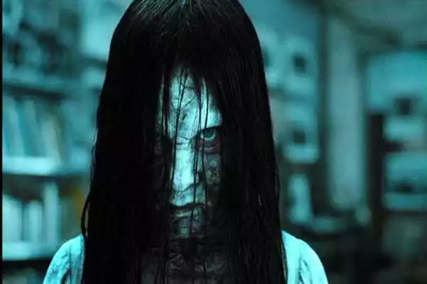 Play Ghost Gif