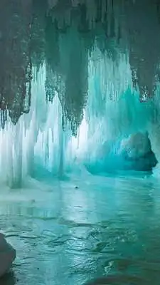 Play Glacier Wallpapers