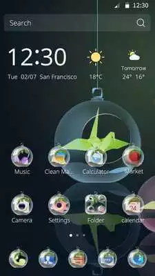 Play Glass Ball CM Launcher Theme