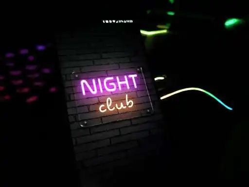 Play Glow Neon  Live Wallpapers - Night Club as an online game Glow Neon  Live Wallpapers - Night Club with UptoPlay