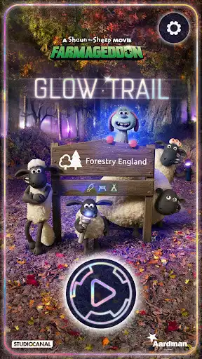 Play Glow Trail  and enjoy Glow Trail with UptoPlay