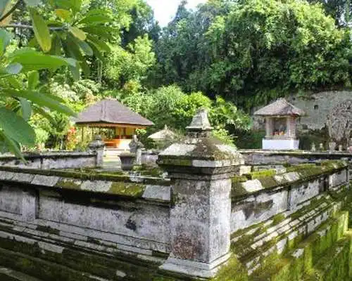 Play Goa Gajah Elephant Cave Wallpa