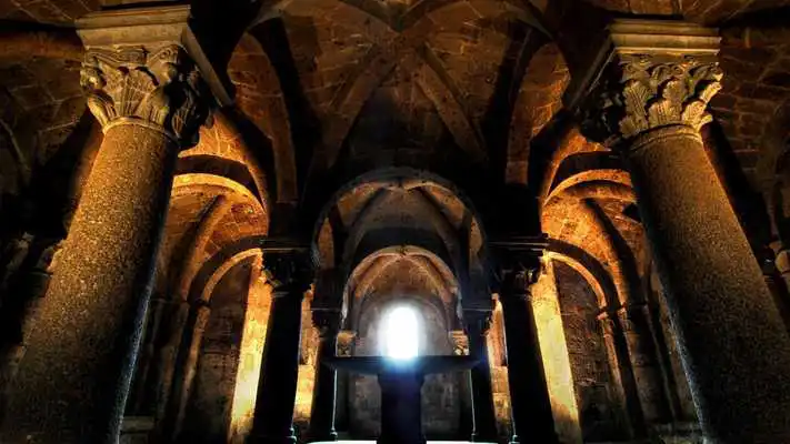 Play Gothic interior magic. HDLWP