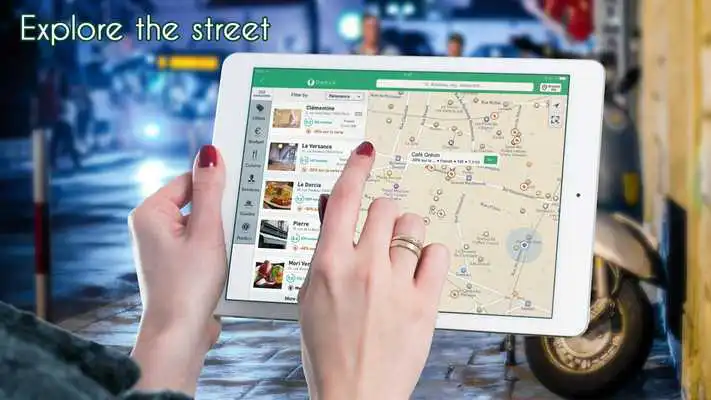 Play GPS navigator and  tracker