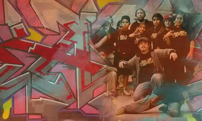 Play Graffiti Photo Frames
