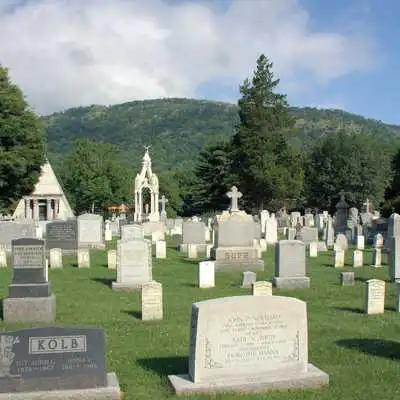 Play Graveyards Wallpapers