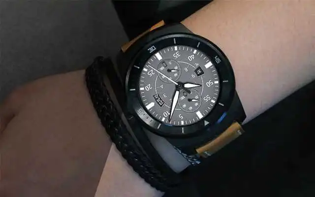 Play Gray Space Watch Face Play Gray Space Watch Face