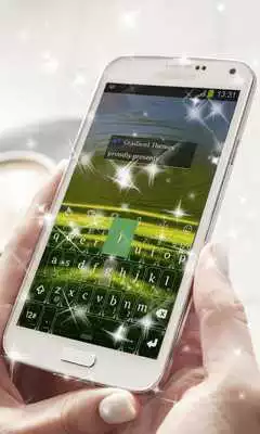 Play Green Field Keyboard Theme