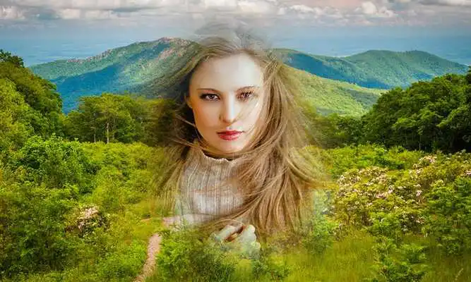 Play Green Hill Photo Frames