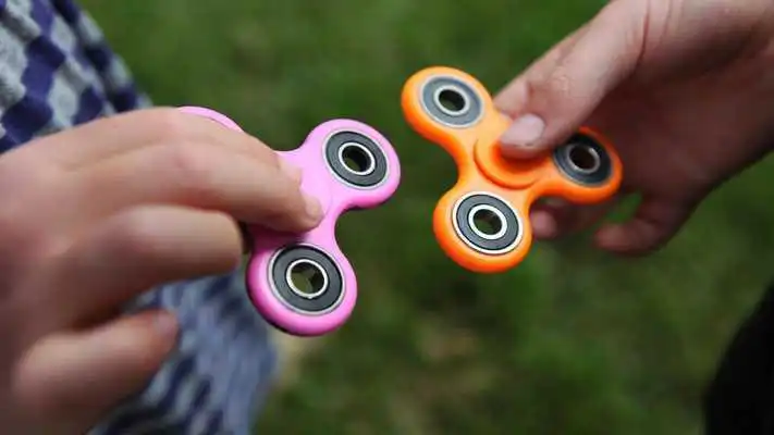Play Guide For Fidget Spinner 2017