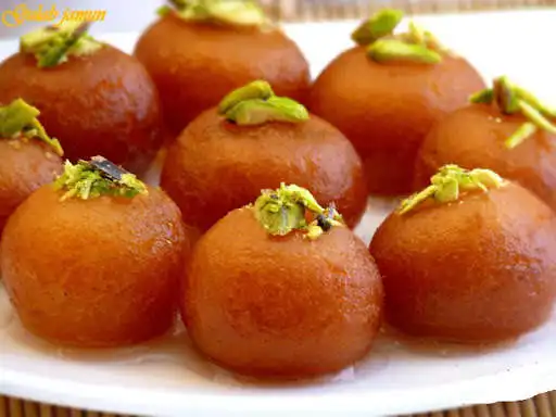 Play APK Gulab Jamun English Recipes  and enjoy Gulab Jamun English Recipes with UptoPlay com.cheekumeekulabs.aliyaan.GulabJamunEnglishRecipies