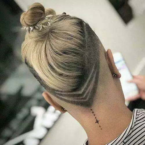 Play hairstyle design app for mens and boys/haircut  and enjoy hairstyle design app for mens and boys/haircut with UptoPlay