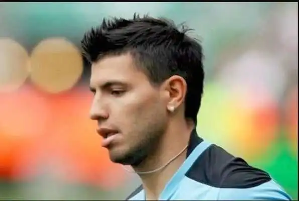 Play Hairstyle players soccer