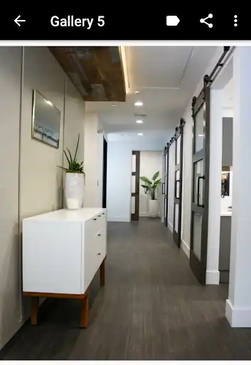 Play Hallway as an online game Hallway with UptoPlay