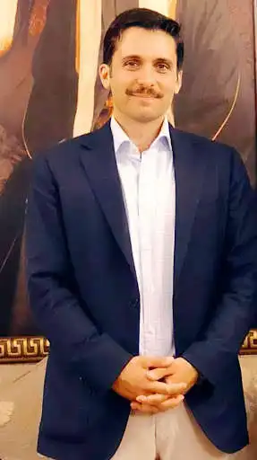 Play Hamzah bin AlHussein photos as an online game Hamzah bin AlHussein photos with UptoPlay