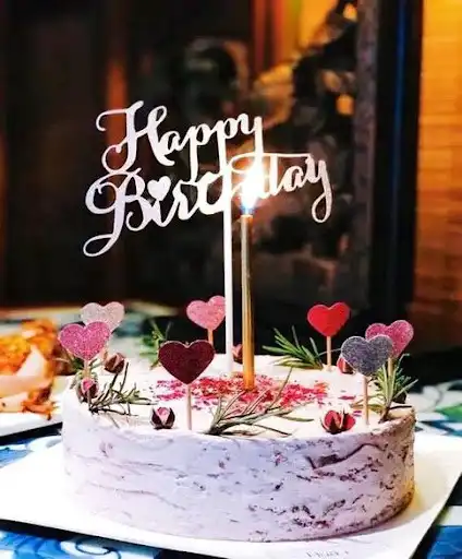 Play Happy Birthday images GIF as an online game Happy Birthday images GIF with UptoPlay